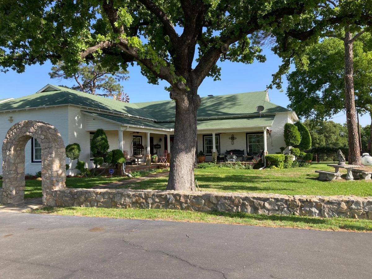 The Old Liberty Schoolhouse Bed and Breakfast Azle Esterno foto